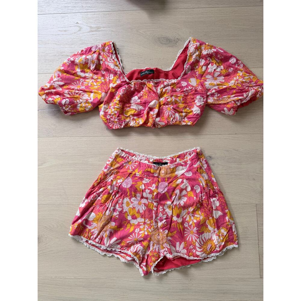 Ontwelfth Two Piece Set Size Small - Picture 3 of 5